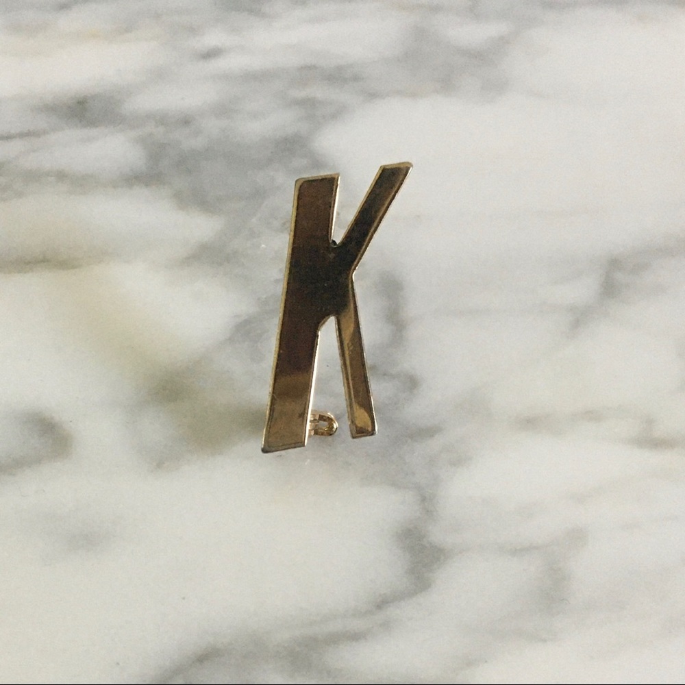 VINTAGE Gold Tone “K” Pin Brooch